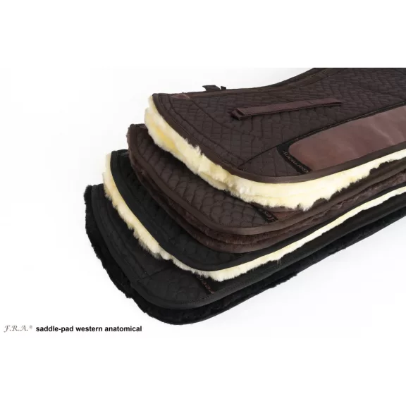 F.R.A. Western nyeregalátét de luxe extra 3 zsebbel, betétekkel 71cm, fekete/fekete