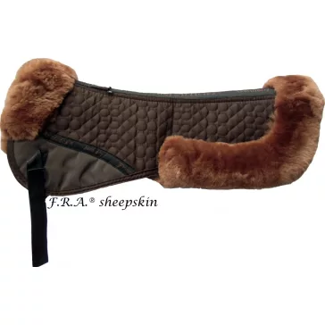 F.R.A. Nyeregemelő bárányszőrrel luxury M, barna/camel