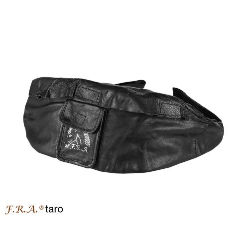 F.R.A. Taro nyeregtáska simple fekete bőr